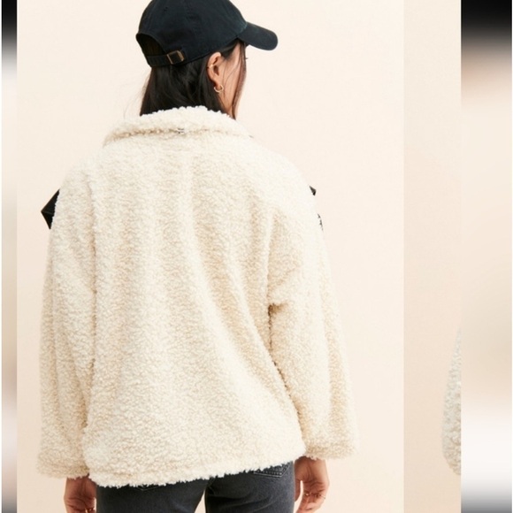 NWT Blank NYC Fresh Air Vegan Leather Sherpa Trucker Jacket Size Large - Picture 3 of 6